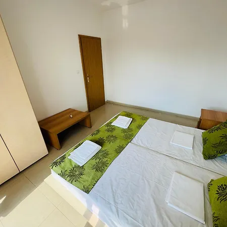 Sunny House 202 One Bedroom Apartment Slantschew brjag